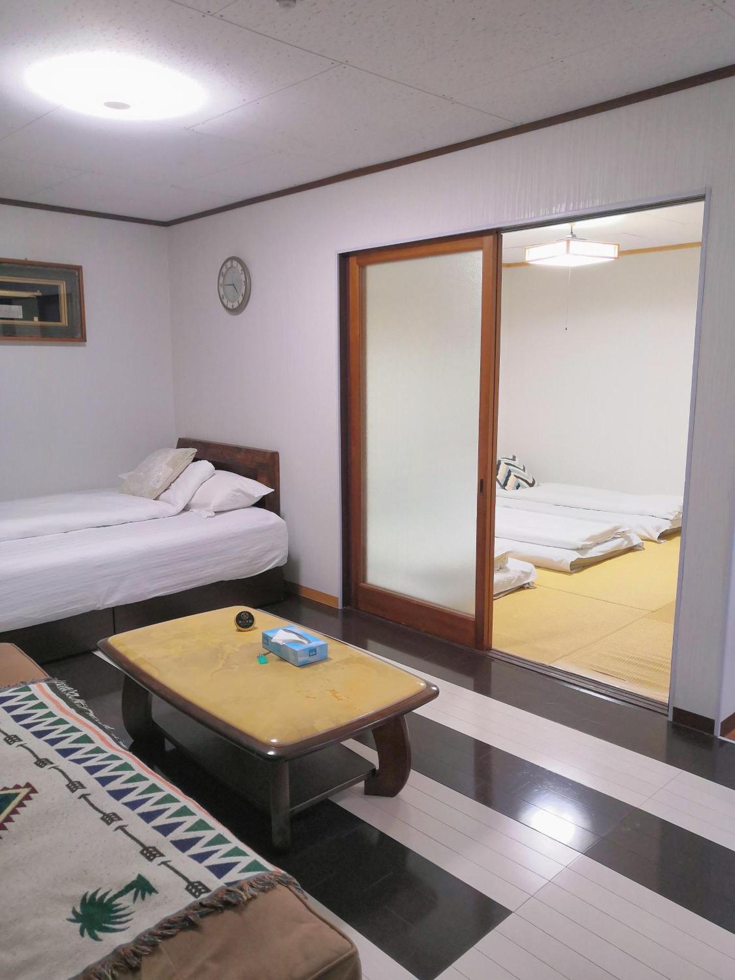 Nippori Osaka Nishi-Tengachaya Guesthouse西天下茶屋アパートメント Eksteriør billede