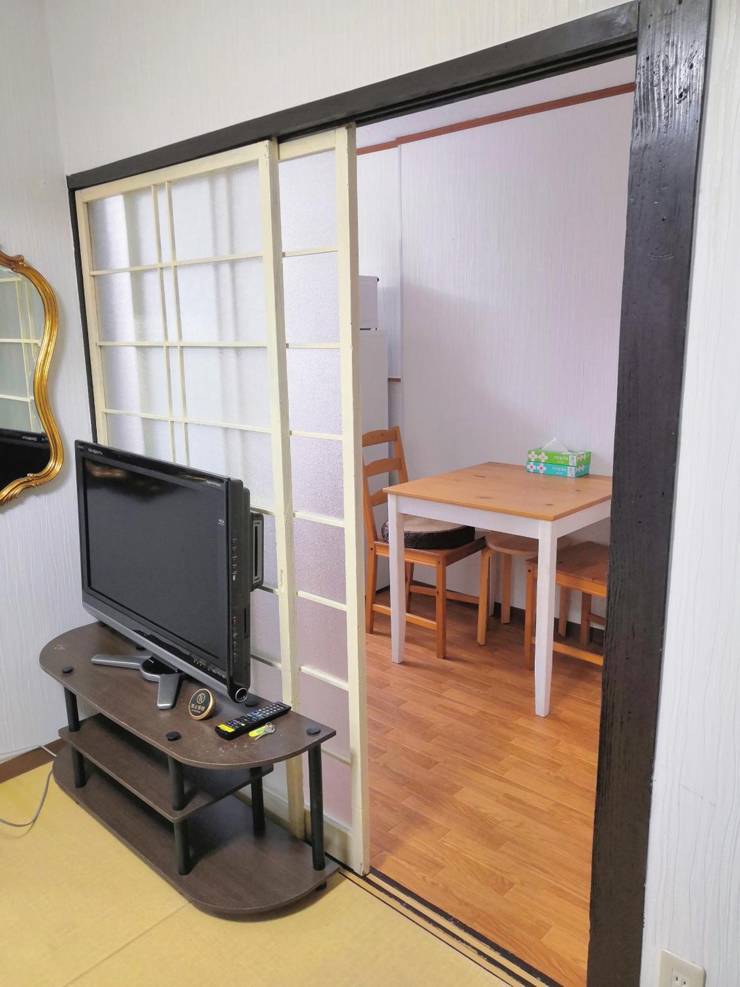Nippori Osaka Nishi-Tengachaya Guesthouse西天下茶屋アパートメント Eksteriør billede